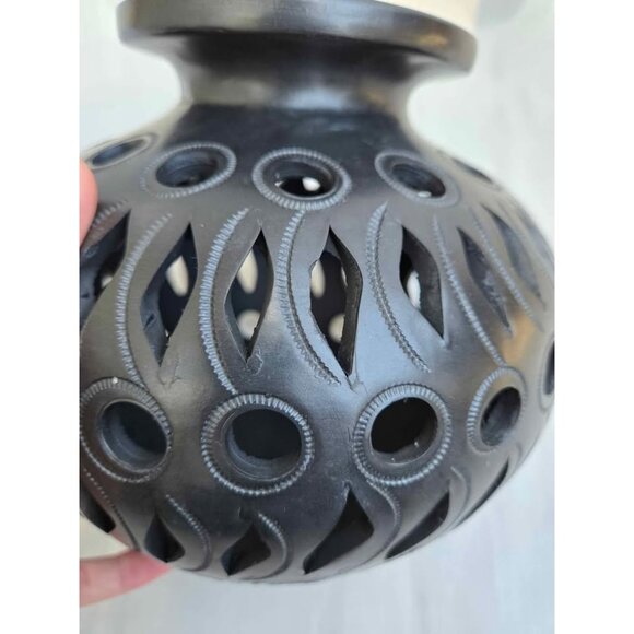 Oaxaca Black Pottery Olla Style Decorative Vase Mexico Barro Negro Handmade Pot - Picture 8 of 11